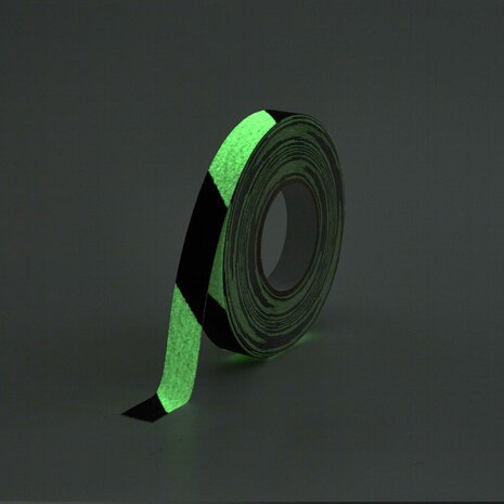 Antisliptape Glow in the Dark 25 mm Gestreept zwart glow